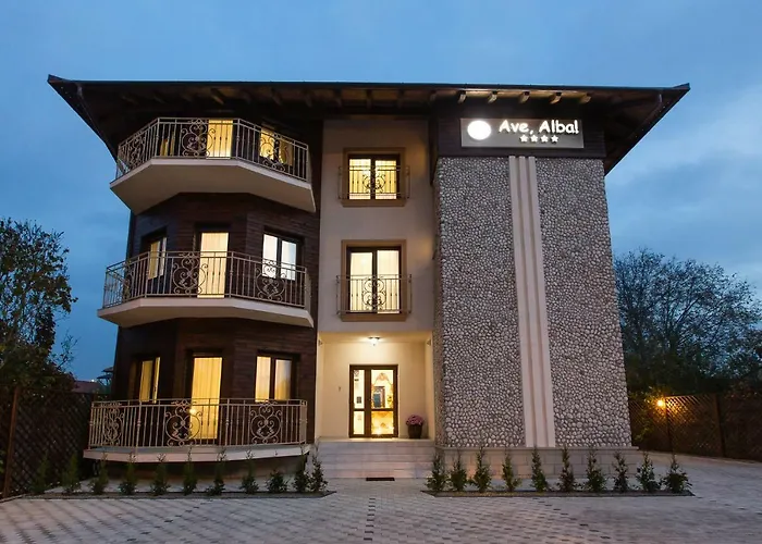 Ave, Alba!Pensiune